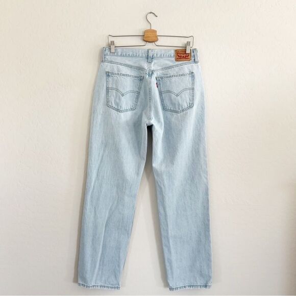 Levi's Low Pro Women's Jeans in Charlie Won Light Wash Distressed Size 29 - Picture 4 of 15